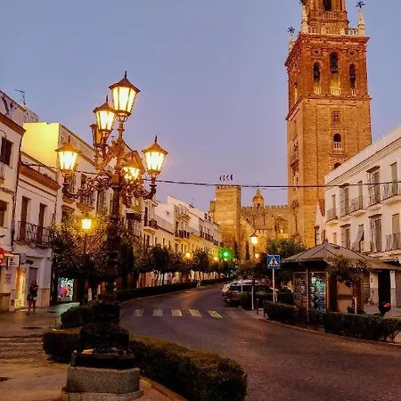 Agradable Casa Con Chimenea En El Centro Historico * Carmona (Seville)