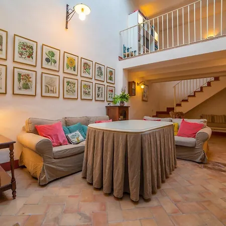 Agradable Casa Con Chimenea En El Centro Historico Villa