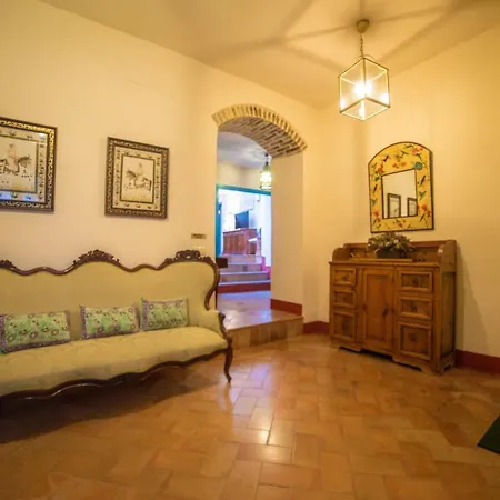 Agradable Casa Con Chimenea En El Centro Historico Villa Carmona (Seville)